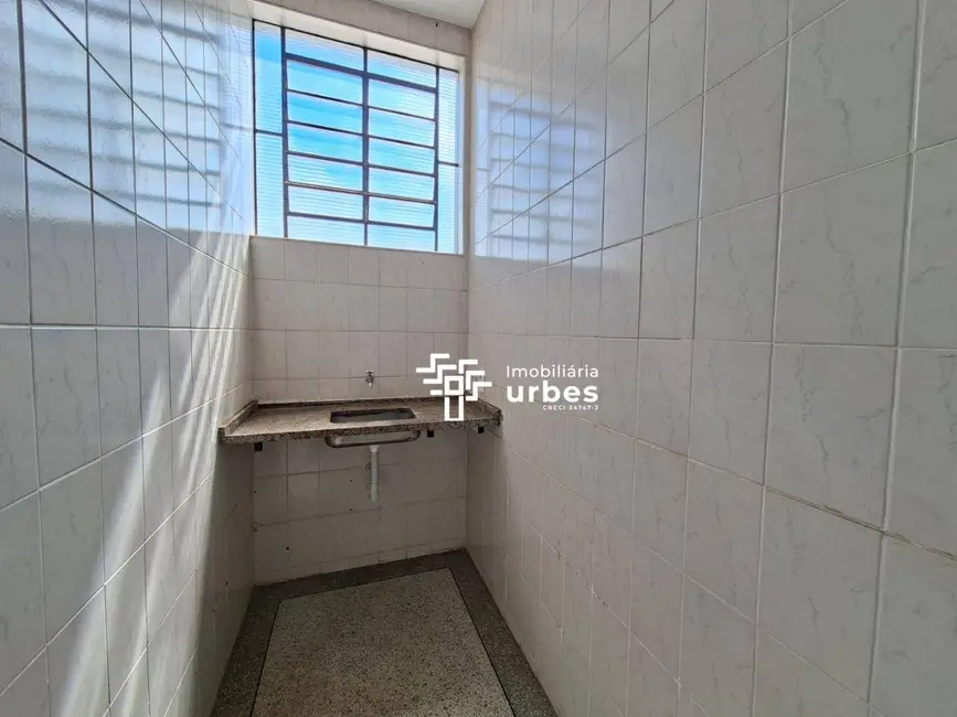 Foto 5 de Sala Comercial para alugar, 112m2 em São Luiz, Americana - SP