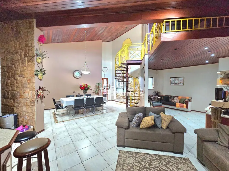 Foto 7 de Casa com 3 quartos à venda, 1211m2 em Jardim São Paulo, Americana - SP