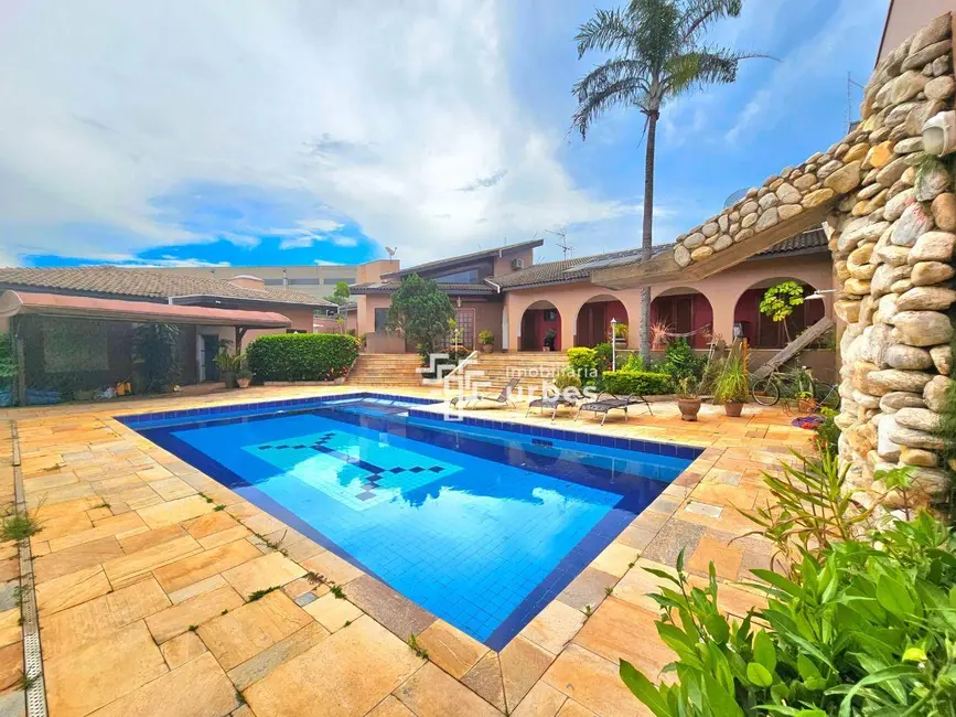 Foto 3 de Casa com 3 quartos à venda, 1211m2 em Jardim São Paulo, Americana - SP