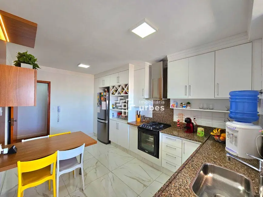 Foto 9 de Apartamento com 3 quartos à venda, 143m2 em Jardim Glória, Americana - SP