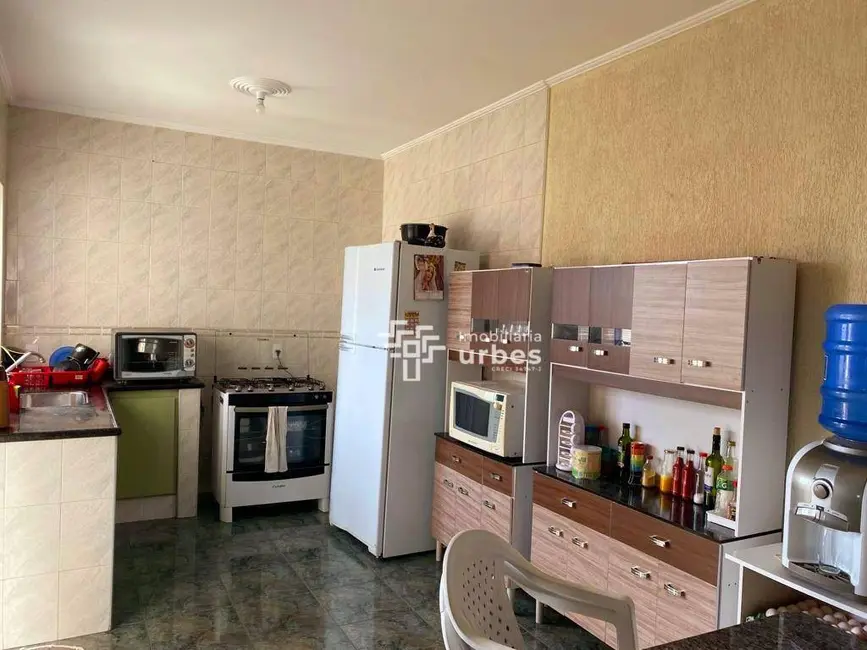 Foto 4 de Casa com 2 quartos à venda, 125m2 em Antônio Zanaga I, Americana - SP