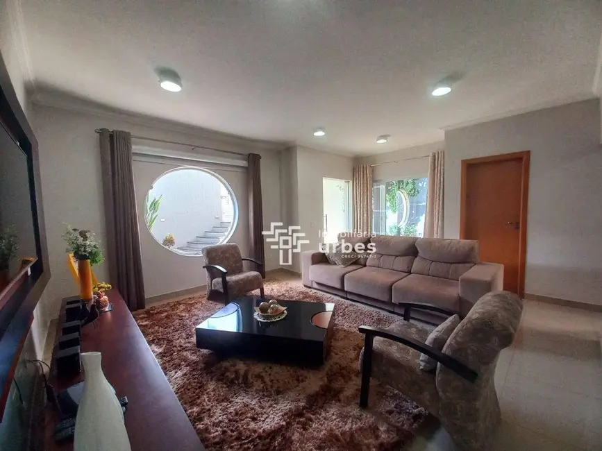 Foto 6 de Casa com 3 quartos à venda, 357m2 em Campo Limpo, Americana - SP