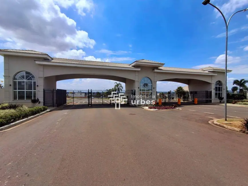Foto 1 de Terreno / Lote à venda, 354m2 em Nova Odessa - SP