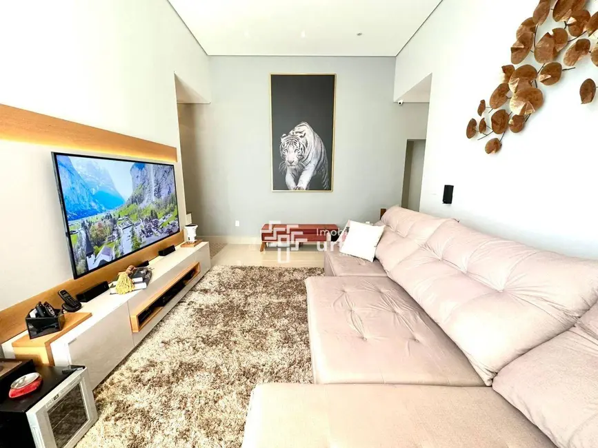 Foto 4 de Casa de Condomínio com 3 quartos à venda, 312m2 em Jardim Bela Vista, Nova Odessa - SP