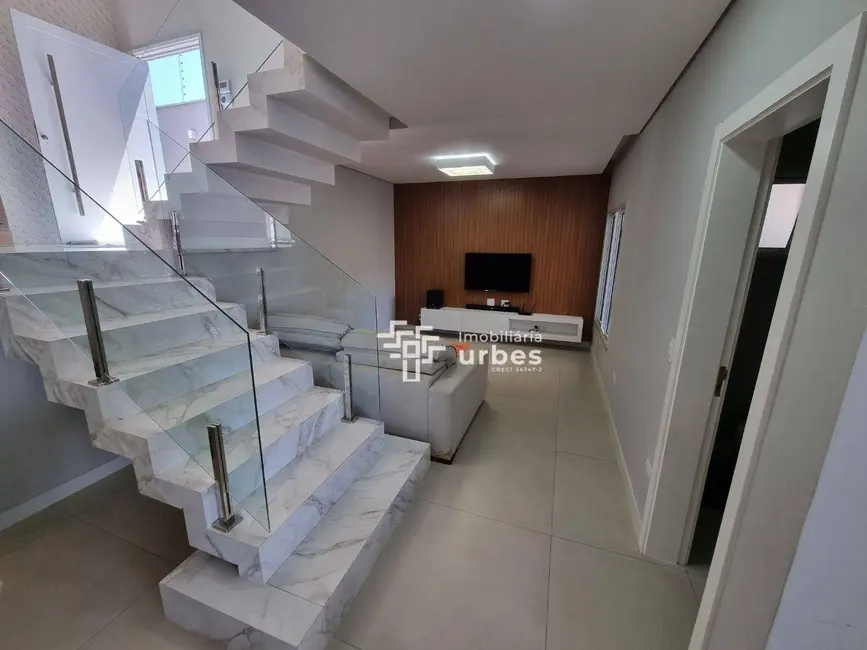 Foto 3 de Casa com 3 quartos à venda, 300m2 em Nova Odessa - SP