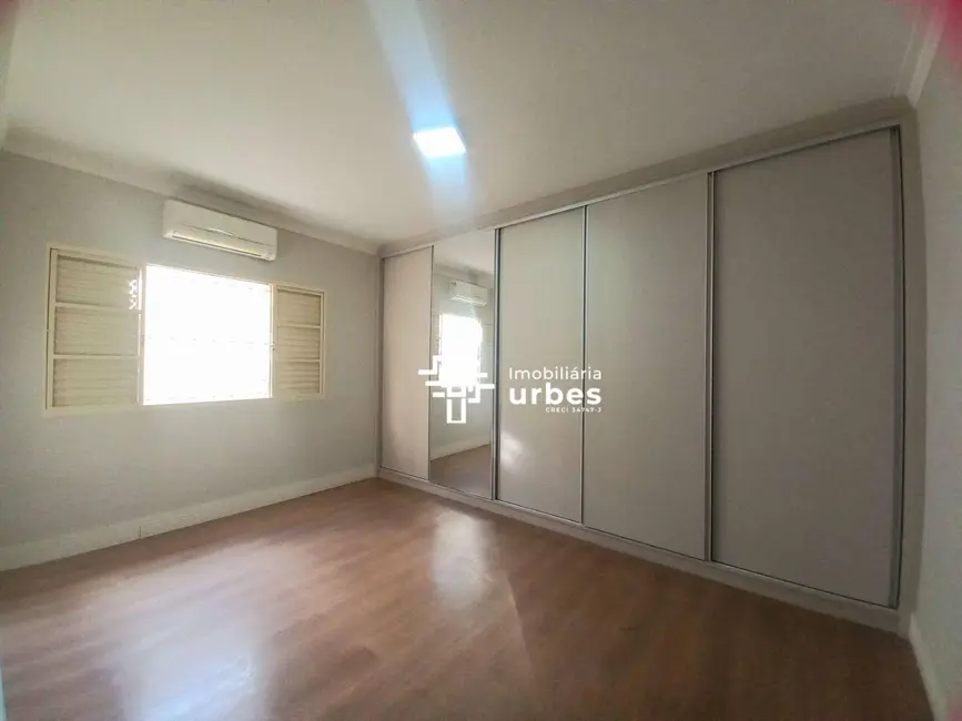 Foto 9 de Casa com 3 quartos à venda, 331m2 em Jardim Girassol, Americana - SP