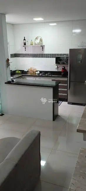 Foto 2 de Casa com 3 quartos à venda, 150m2 em Jardim Terramérica I, Americana - SP