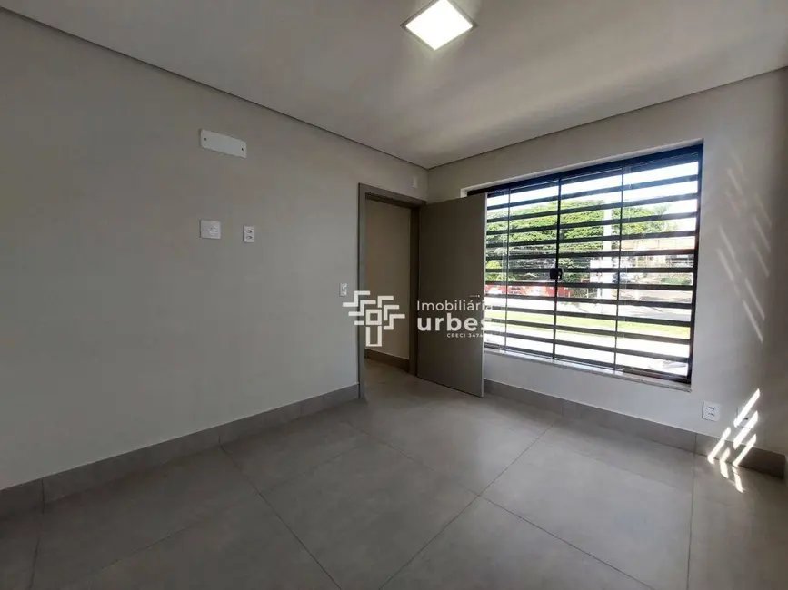 Foto 12 de Casa para alugar, 274m2 em Vila Frezzarin, Americana - SP