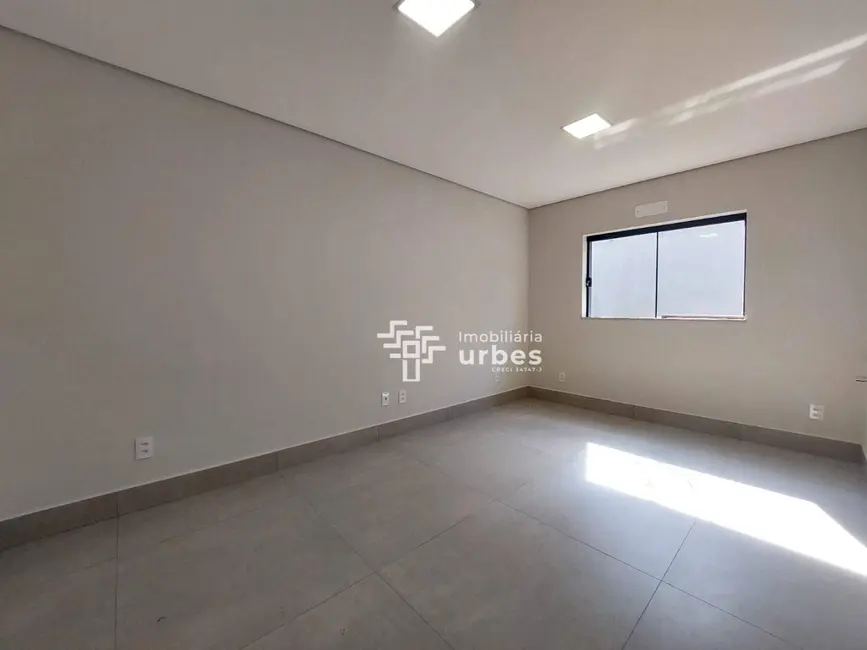 Foto 24 de Casa para alugar, 274m2 em Vila Frezzarin, Americana - SP