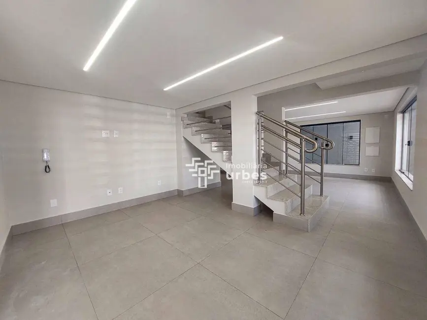 Foto 4 de Casa para alugar, 274m2 em Vila Frezzarin, Americana - SP