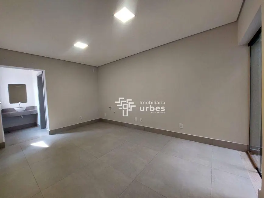 Foto 18 de Casa para alugar, 274m2 em Vila Frezzarin, Americana - SP