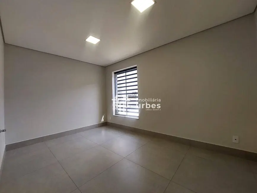 Foto 15 de Casa para alugar, 274m2 em Vila Frezzarin, Americana - SP