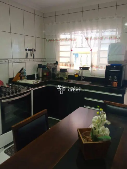 Foto 3 de Casa com 2 quartos à venda, 150m2 em Parque Residencial Jaguari, Americana - SP