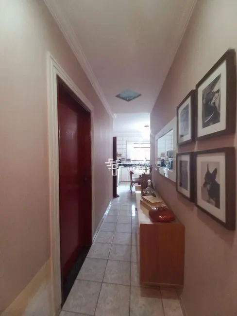 Foto 4 de Casa com 3 quartos à venda, 200m2 em Antônio Zanaga, Americana - SP