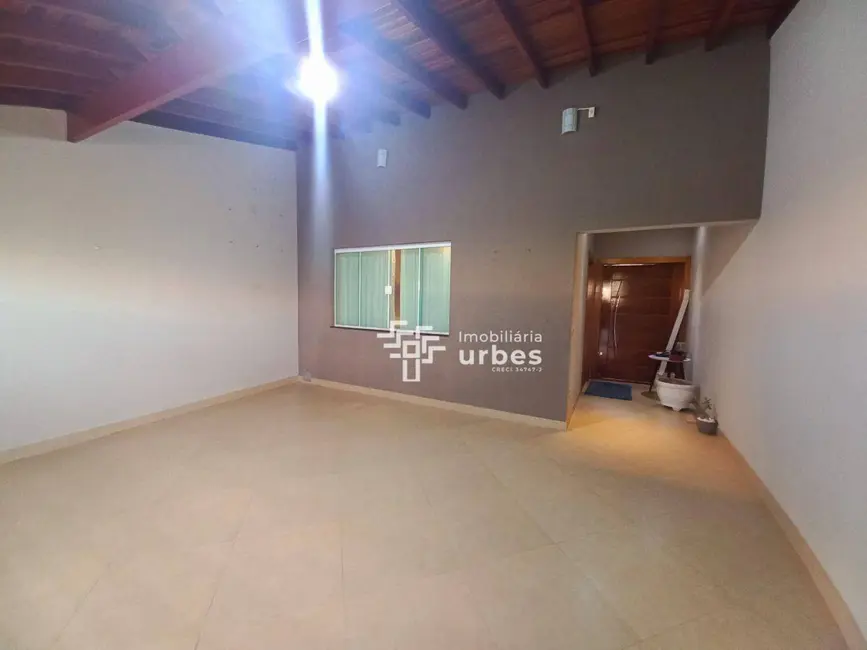 Foto 2 de Casa com 2 quartos à venda, 150m2 em Jardim São Paulo, Americana - SP