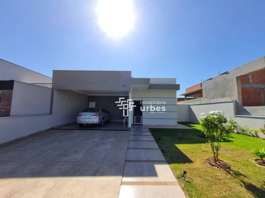 Foto 2 de Casa de Condomínio com 3 quartos à venda, 300m2 em Estância Hípica, Nova Odessa - SP