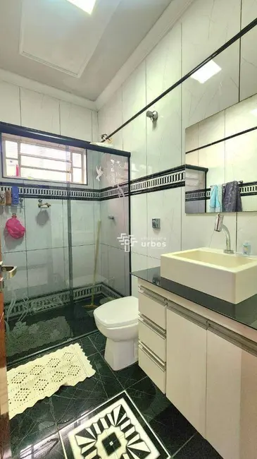 Foto 6 de Casa com 4 quartos à venda, 300m2 em Parque Gramado, Americana - SP