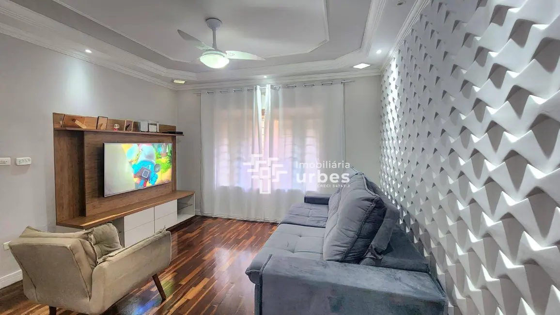 Foto 1 de Casa com 4 quartos à venda, 300m2 em Parque Gramado, Americana - SP