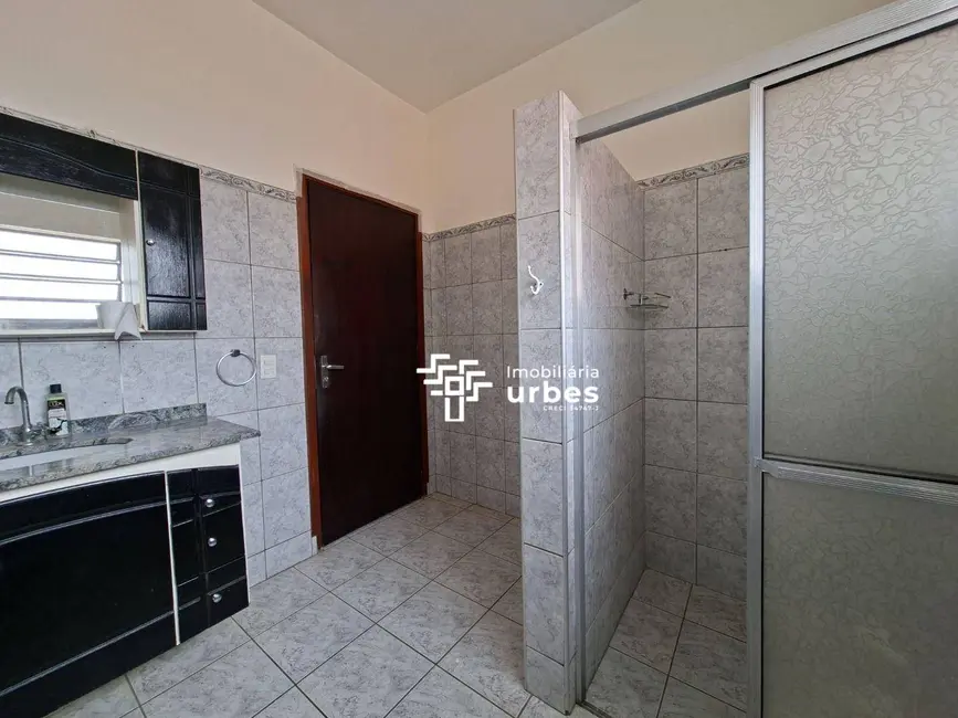 Foto 7 de Casa com 4 quartos para alugar, 208m2 em Jardim São Paulo, Americana - SP