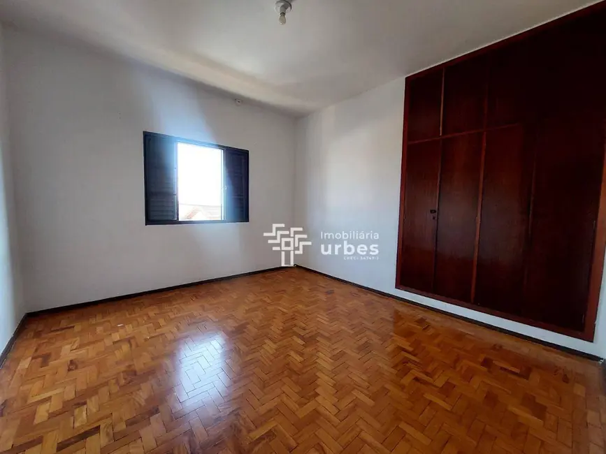 Foto 6 de Casa com 4 quartos para alugar, 208m2 em Jardim São Paulo, Americana - SP