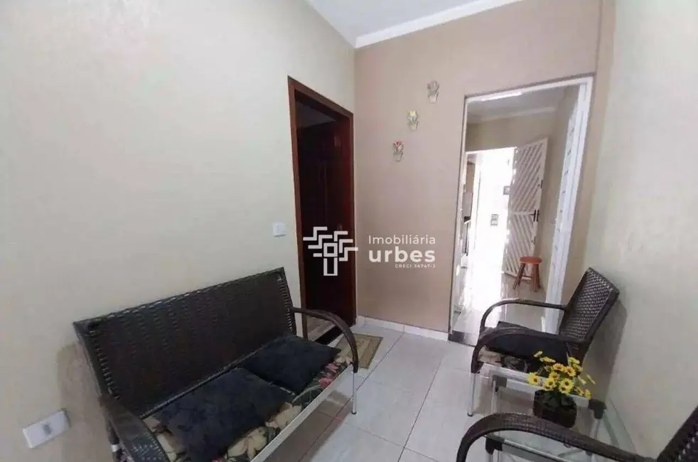 Casa com 2 quartos à venda, 153m2 em Jardim São Roque, Americana - SP - imagem 2 Foto 2 de Casa com 2 quartos à venda, 153m2 em Jardim São Roque, Americana - SP