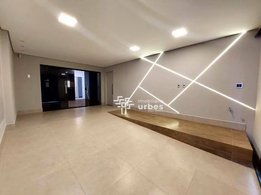 Casa com 3 quartos à venda, 450m2 em Jardim Colina, Americana - SP - imagem 3 Foto 3 de Casa com 3 quartos à venda, 450m2 em Jardim Colina, Americana - SP