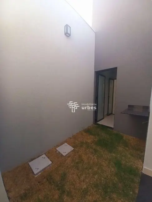 Foto 4 de Casa com 3 quartos à venda, 150m2 em Parque Universitário, Americana - SP