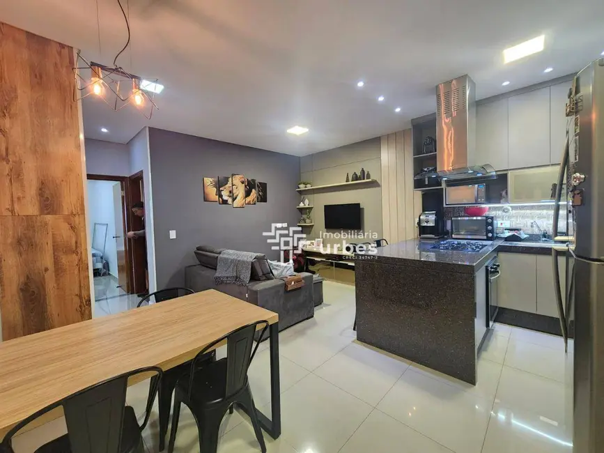 Foto 4 de Apartamento com 2 quartos à venda, 118m2 em Santo Antônio, Americana - SP