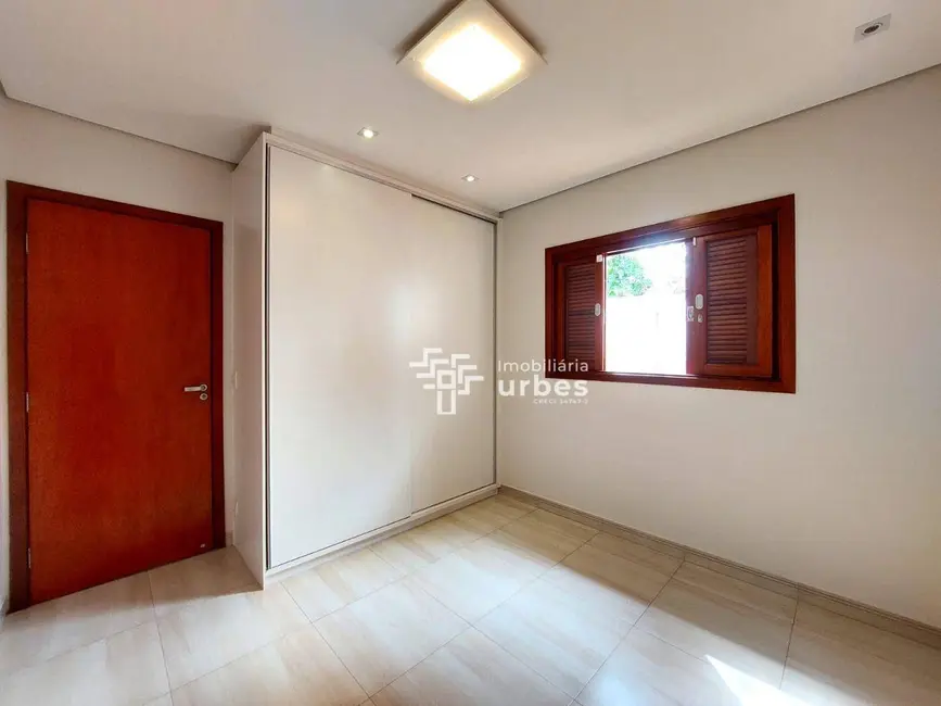 Casa com 2 quartos para alugar, 1000m2 em Chácara Lucília, Americana - SP - imagem 9 Foto 9 de Casa com 2 quartos para alugar, 1000m2 em Chácara Lucília, Americana - SP