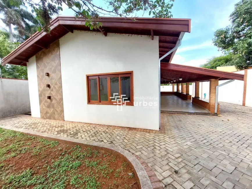 Casa com 2 quartos para alugar, 1000m2 em Chácara Lucília, Americana - SP - imagem 2 Foto 2 de Casa com 2 quartos para alugar, 1000m2 em Chácara Lucília, Americana - SP