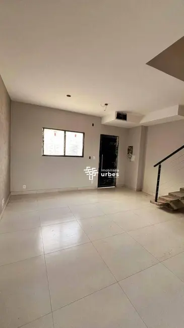Foto 8 de Casa de Condomínio com 2 quartos à venda, 77m2 em Vila Santa Maria, Americana - SP