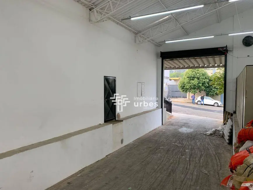 Foto 2 de Armazém / Galpão para alugar, 1532m2 em São Luiz, Americana - SP