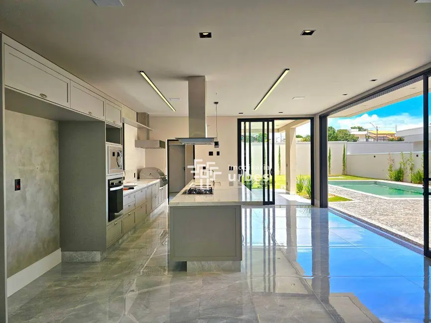 Foto 11 de Casa com 4 quartos para alugar, 615m2 em Jardim América, Paulinia - SP