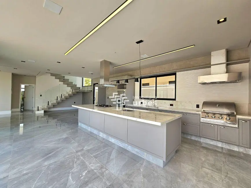 Foto 15 de Casa com 4 quartos para alugar, 615m2 em Jardim América, Paulinia - SP