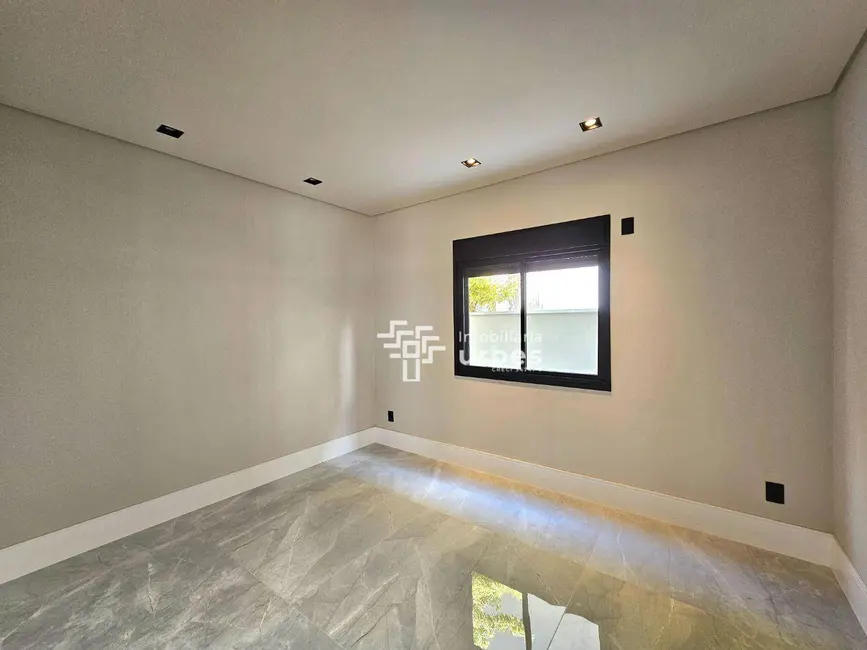 Foto 25 de Casa com 4 quartos para alugar, 615m2 em Jardim América, Paulinia - SP