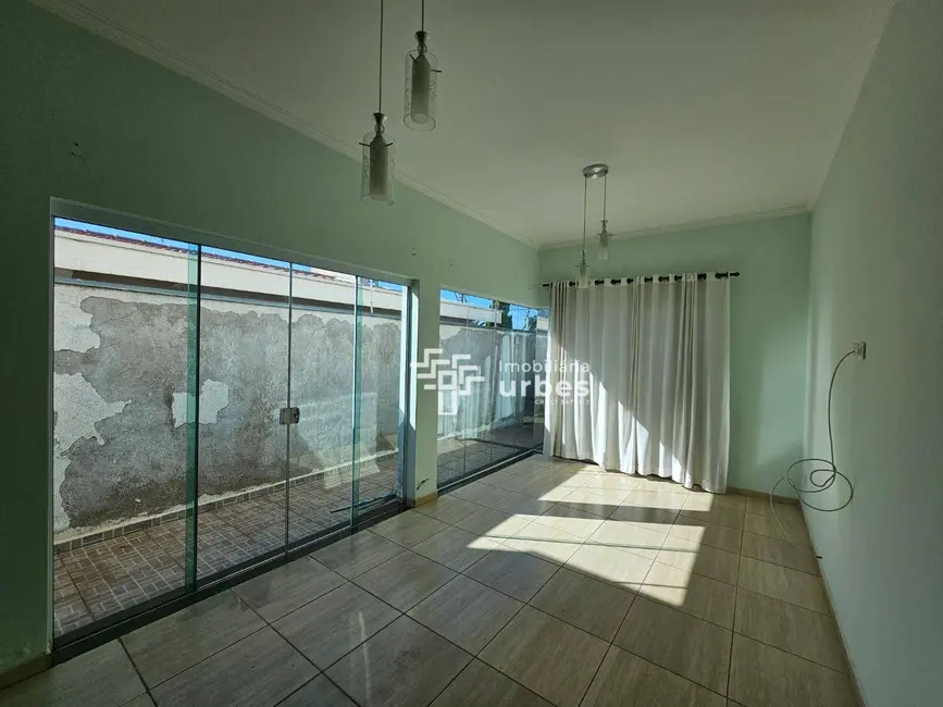 Foto 4 de Casa com 3 quartos à venda, 350m2 em Vila Santa Catarina, Americana - SP