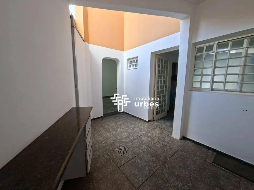 Foto 6 de Sala Comercial para alugar, 52m2 em Vila Louricilda, Americana - SP