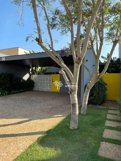 Foto 2 de Casa de Condomínio com 3 quartos à venda, 250m2 em Sumare - SP