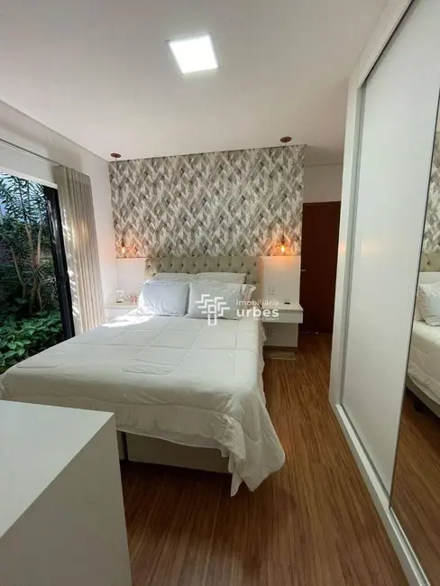 Foto 8 de Casa de Condomínio com 3 quartos à venda, 250m2 em Sumare - SP