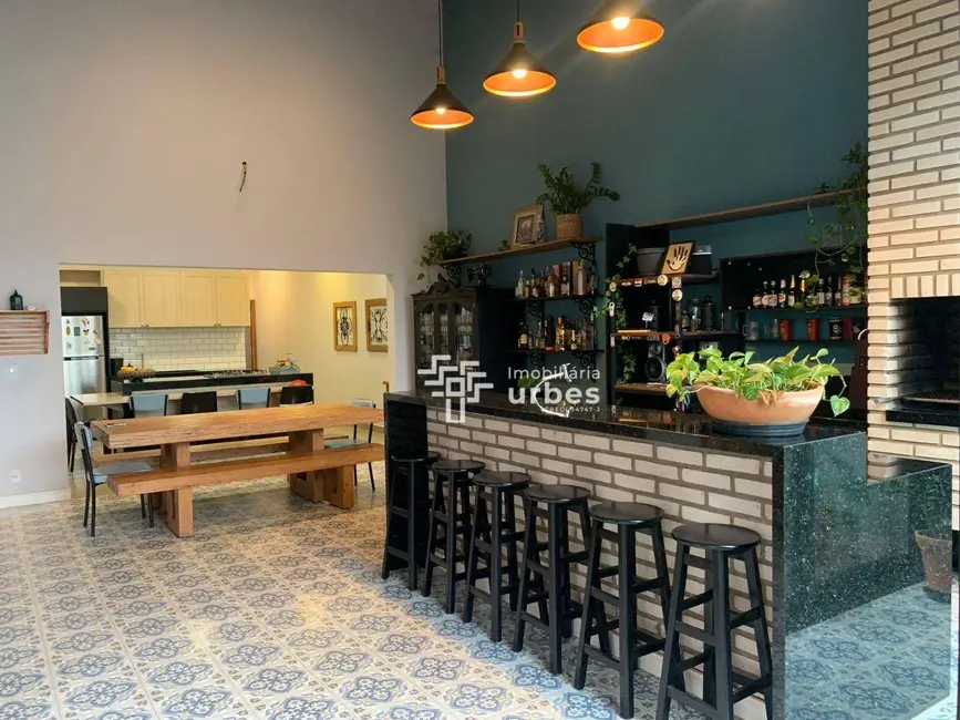 Foto 3 de Casa com 3 quartos à venda, 357m2 em Jardim Amélia, Americana - SP