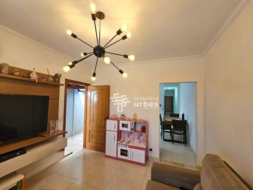 Foto 6 de Casa com 2 quartos à venda, 130m2 em Nova Americana, Americana - SP