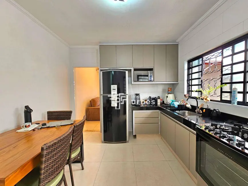 Foto 8 de Casa com 2 quartos à venda, 130m2 em Nova Americana, Americana - SP