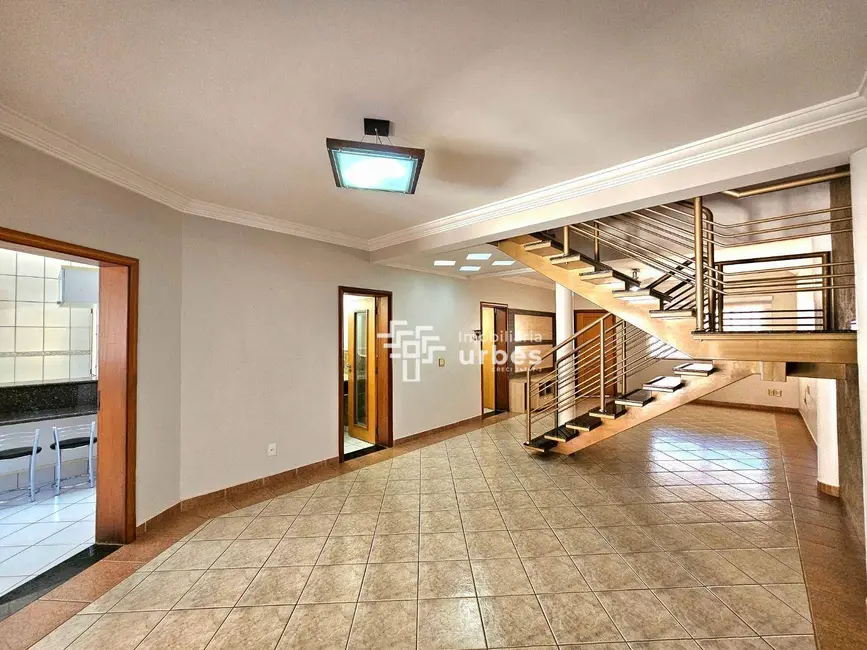 Foto 6 de Casa com 3 quartos à venda, 302m2 em Jardim São Paulo, Americana - SP