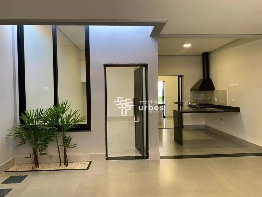 Foto 1 de Casa com 3 quartos à venda, 150m2 em Parque Universitário, Americana - SP