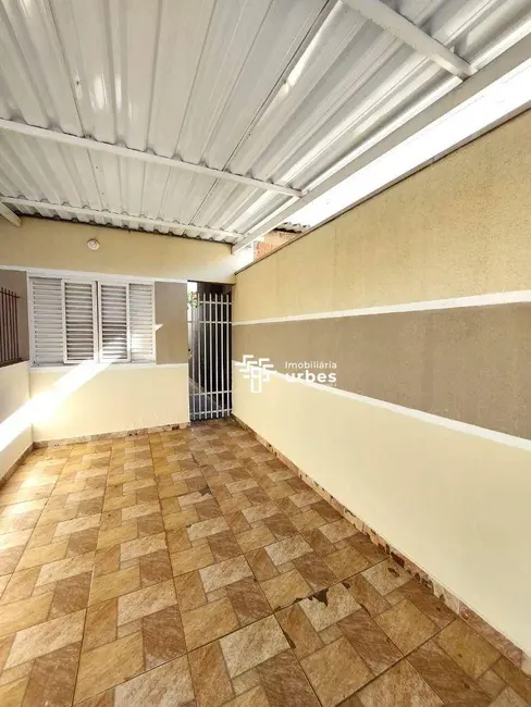 Casa com 2 quartos para alugar, 73m2 em Parque Nova Carioba, Americana - SP - imagem 2 Foto 2 de Casa com 2 quartos para alugar, 73m2 em Parque Nova Carioba, Americana - SP