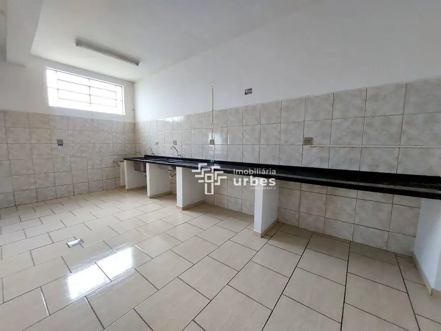 Sala Comercial para alugar, 300m2 em Centro, Americana - SP - imagem 7 Foto 7 de Sala Comercial para alugar, 300m2 em Centro, Americana - SP