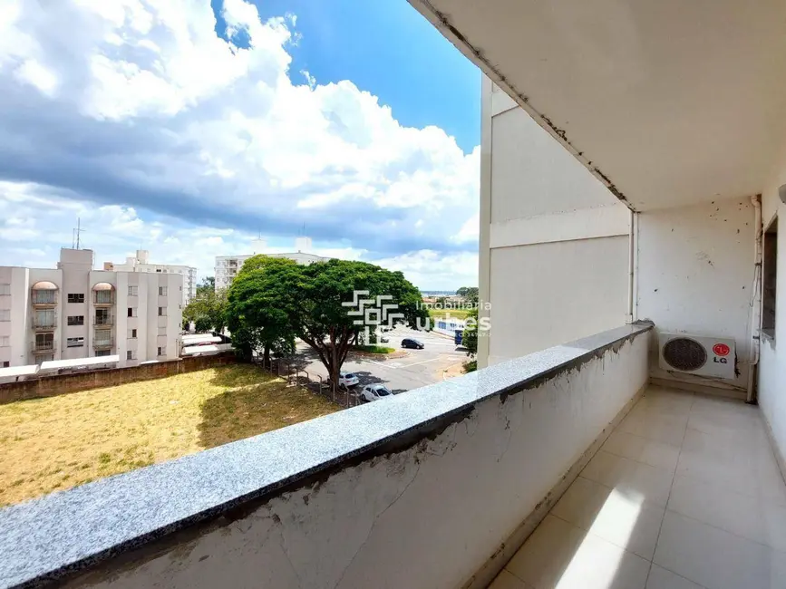 Foto 3 de Apartamento com 3 quartos à venda, 166m2 em Jardim Glória, Americana - SP