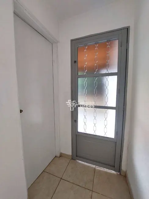 Casa com 1 quarto para alugar, 148m2 em Jardim São Roque, Americana - SP - imagem 4 Foto 4 de Casa com 1 quarto para alugar, 148m2 em Jardim São Roque, Americana - SP