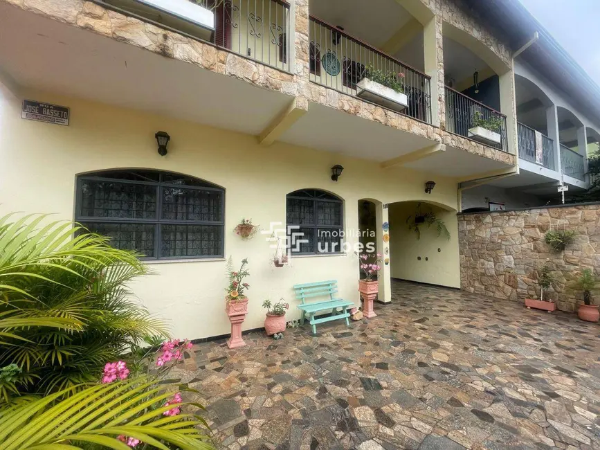 Foto 1 de Casa com 3 quartos à venda, 208m2 em Chácara Machadinho I, Americana - SP