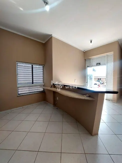 Foto 5 de Casa para alugar, 350m2 em Vila Medon, Americana - SP